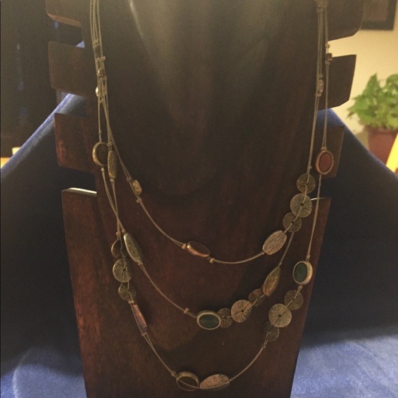 ⚡️NWOT-Matching statement necklace & earrings - Picture 2 of 8